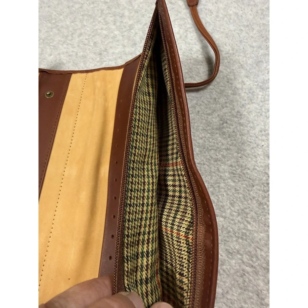Carlson Hotels Worldwide Brown Leather Jewelry Travel Case Roll Organizer